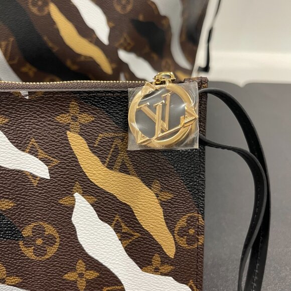 Louis Vuitton Monogram Neverfull MM Gold/Silver (JB1064) - Picture 3 of 16